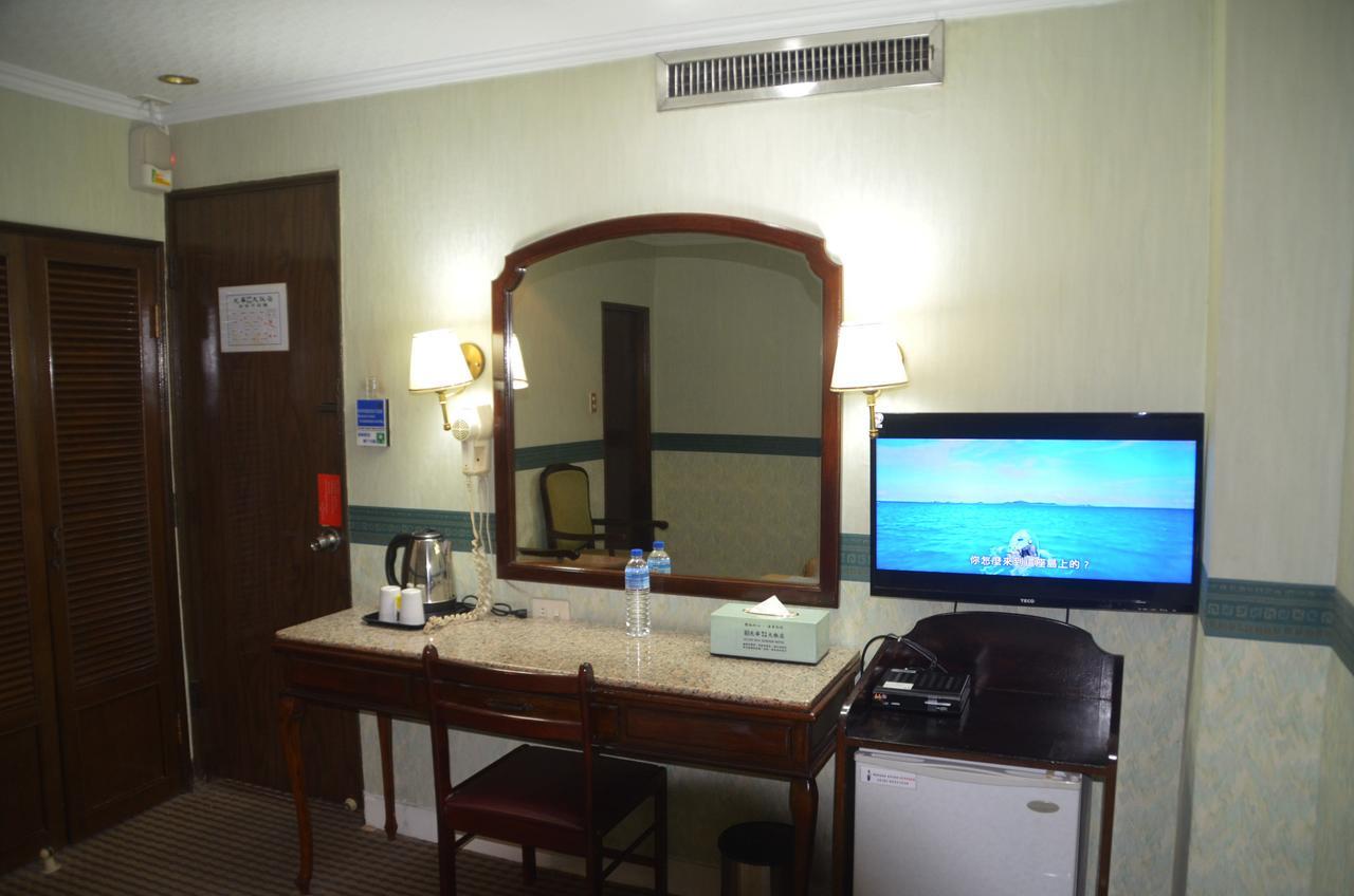 Guang Haw Hotel Тайнань Екстер'єр фото