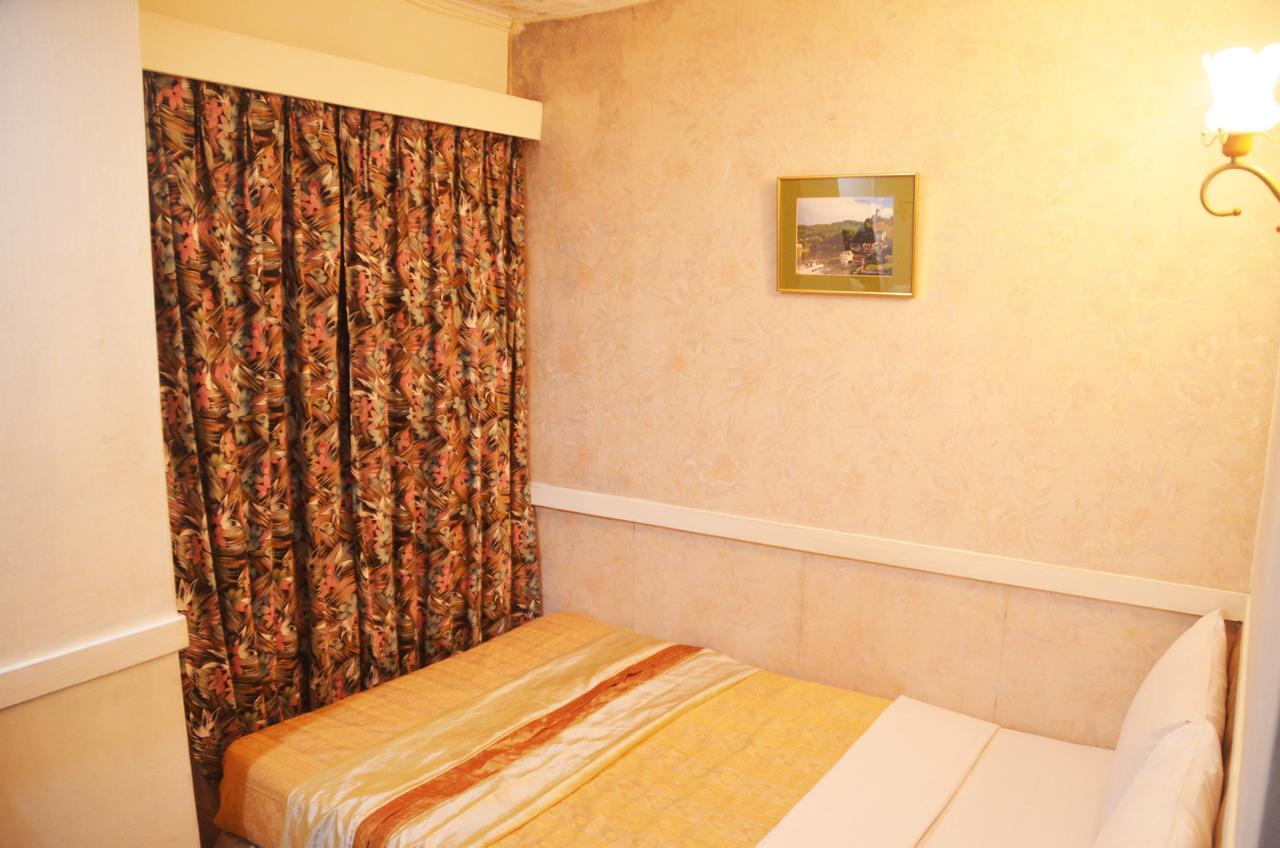 Guang Haw Hotel Тайнань Екстер'єр фото